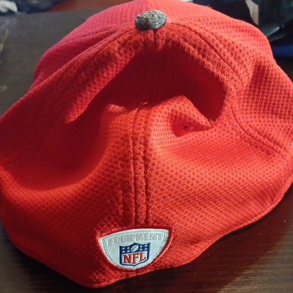 New Era Red and Gray Cap - Picture 2 of 3